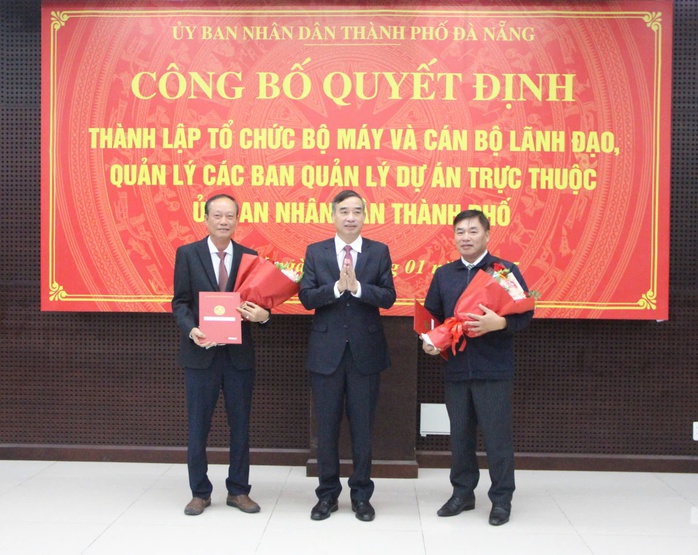 Hai giám đốc ban quản lý dự án ở Đà Nẵng nghỉ hưu trước tuổi- Ảnh 4. Hai giám đốc ban quản lý dự án ở Đà Nẵng nghỉ hưu trước tuổi- Ảnh 4.