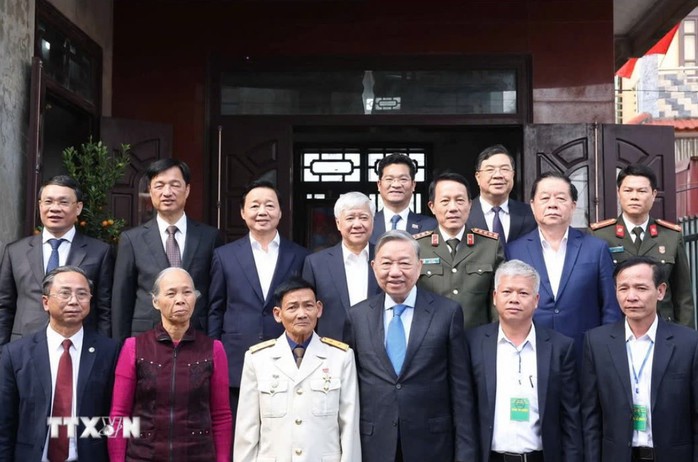 Những hình ảnh Tổng Bí thư Tô Lâm thăm, làm việc tại Nam Định- Ảnh 9. Những hình ảnh Tổng Bí thư Tô Lâm thăm, làm việc tại Nam Định- Ảnh 9.