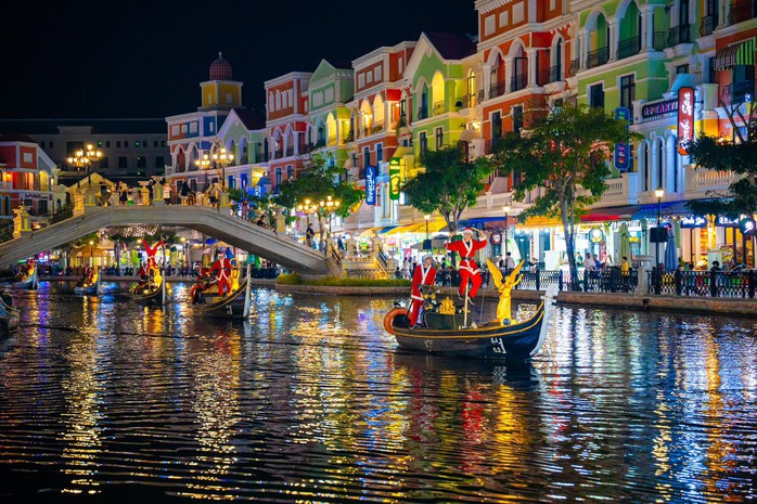 FestiShop đáp ứng đúng khẩu vị mới của nhà đầu tư, chuyển từ lướt sóng sang nắm giữ dài hạn FestiShop đáp ứng đúng khẩu vị mới của nhà đầu tư, chuyển từ lướt sóng sang nắm giữ dài hạn