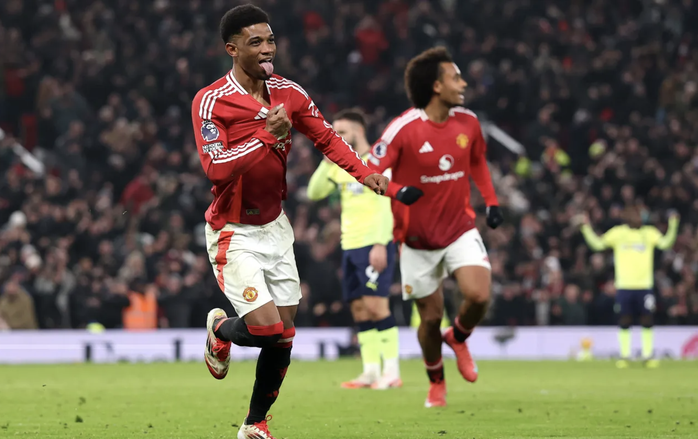 Amad Diallo lập hat-trick trong 12 phút, Man United ngược dòng hạ Southampton- Ảnh 6. Amad Diallo lập hat-trick trong 12 phút, Man United ngược dòng hạ Southampton- Ảnh 6.