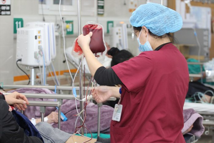 Kiểm tra đột xuất công tác khám chữa bệnh Tết Ất Tỵ- Ảnh 1. Kiểm tra đột xuất công tác khám chữa bệnh Tết Ất Tỵ- Ảnh 1.