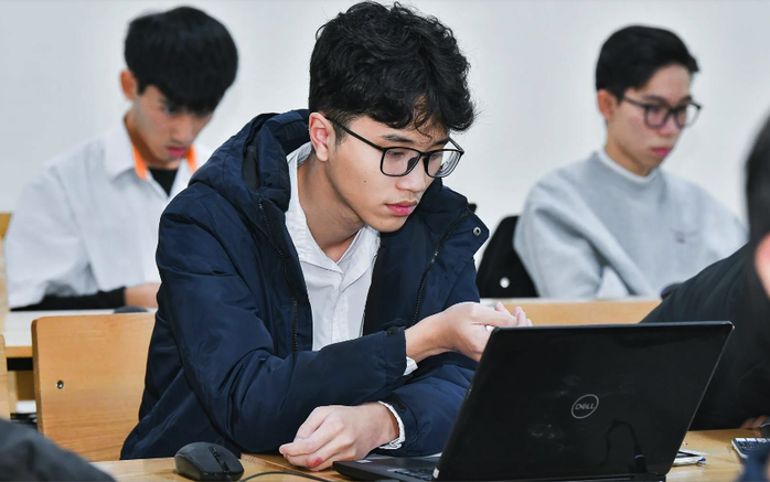 14.000 thí sinh dự kỳ thi tuyển sinh riêng của ĐH Bách khoa Hà Nội - Ảnh 1. 14.000 thí sinh dự kỳ thi tuyển sinh riêng của ĐH Bách khoa Hà Nội - Ảnh 1.
