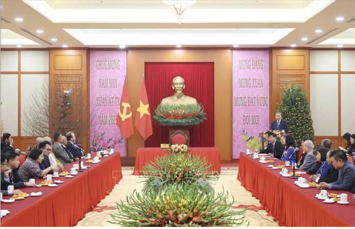 Tổng Bí thư Tô Lâm gặp gỡ kiều bào tiêu biểu dự "Xuân quê hương"- Ảnh 6. Tổng Bí thư Tô Lâm gặp gỡ kiều bào tiêu biểu dự "Xuân quê hương"- Ảnh 6.