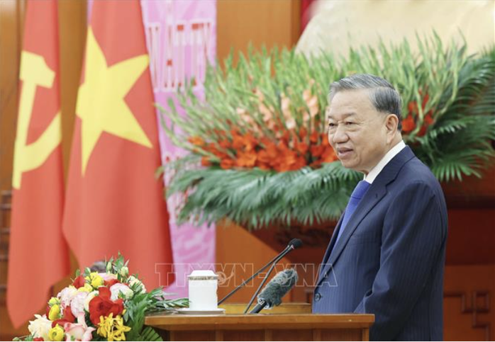 Tổng Bí thư Tô Lâm gặp gỡ kiều bào tiêu biểu dự "Xuân quê hương"- Ảnh 9. Tổng Bí thư Tô Lâm gặp gỡ kiều bào tiêu biểu dự "Xuân quê hương"- Ảnh 9.