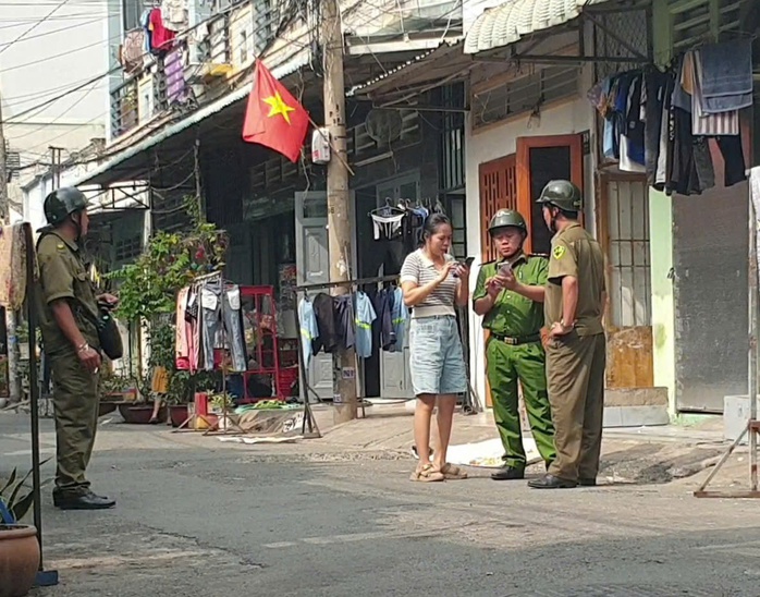 Điều tra vụ người đàn ông bị đánh dã man trên đường- Ảnh 1. Điều tra vụ người đàn ông bị đánh dã man trên đường- Ảnh 1.