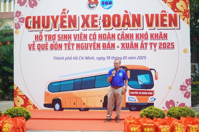 Buổi sáng đong đầy yêu thương ở TP HCM - Ảnh 8. Buổi sáng đong đầy yêu thương ở TP HCM - Ảnh 8.