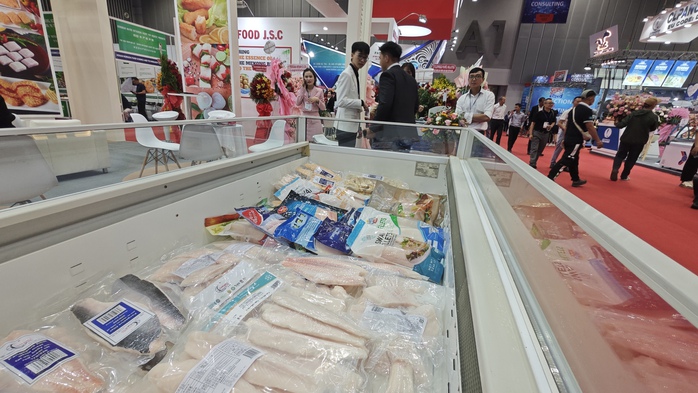 Xuất khẩu thủy sản hướng đến mục tiêu 14-16 tỉ USD- Ảnh 1. Xuất khẩu thủy sản hướng đến mục tiêu 14-16 tỉ USD- Ảnh 1.