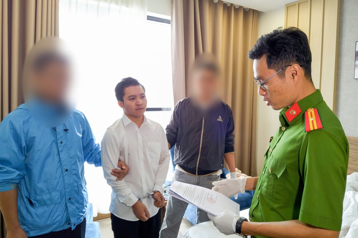 Công an TP Cần Thơ bắt giam đối tượng lên mạng vu khống nhiều người - Ảnh 1. Công an TP Cần Thơ bắt giam đối tượng lên mạng vu khống nhiều người - Ảnh 1.