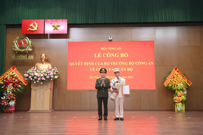 Giám đốc Công an Bắc Giang làm Chánh Văn phòng Bộ Công an- Ảnh 1. Giám đốc Công an Bắc Giang làm Chánh Văn phòng Bộ Công an- Ảnh 1.