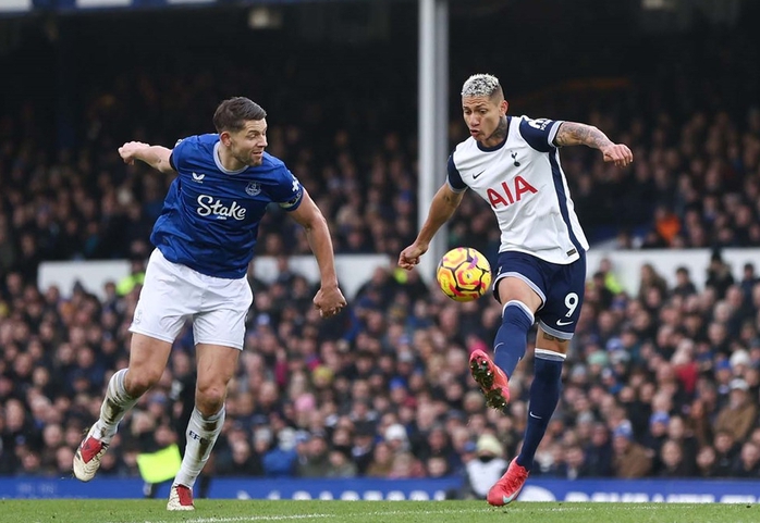 Đại gia sa lầy, thất vọng với Man United và Tottenham- Ảnh 7. Đại gia sa lầy, thất vọng với Man United và Tottenham- Ảnh 7.