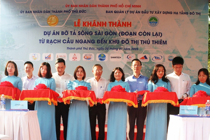 Khánh thành dự án Bờ tả sông Sài Gòn: Công trình chống ngập gần 993 tỉ đồng- Ảnh 1. Khánh thành dự án Bờ tả sông Sài Gòn: Công trình chống ngập gần 993 tỉ đồng- Ảnh 1.