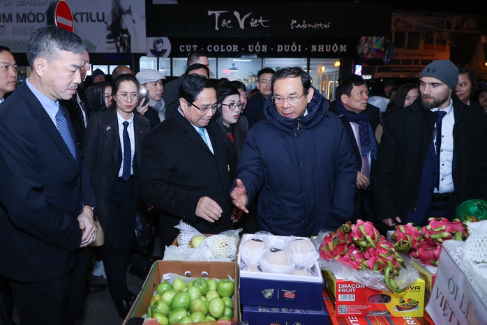 Thủ tướng trao đổi ngay với Mặt trận Tổ quốc về kiến nghị của kiều bào- Ảnh 6. Thủ tướng trao đổi ngay với Mặt trận Tổ quốc về kiến nghị của kiều bào- Ảnh 6.