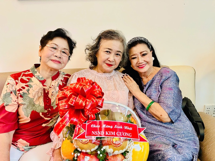 Sinh nhật ý nghĩa của Kỳ nữ Kim Cương- Ảnh 5. Sinh nhật ý nghĩa của Kỳ nữ Kim Cương- Ảnh 5.