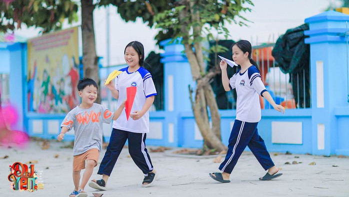 NSND Bạch Tuyết, Jun Phạm… "Du yên" cùng VTV 2025- Ảnh 14. NSND Bạch Tuyết, Jun Phạm… "Du yên" cùng VTV 2025- Ảnh 14.