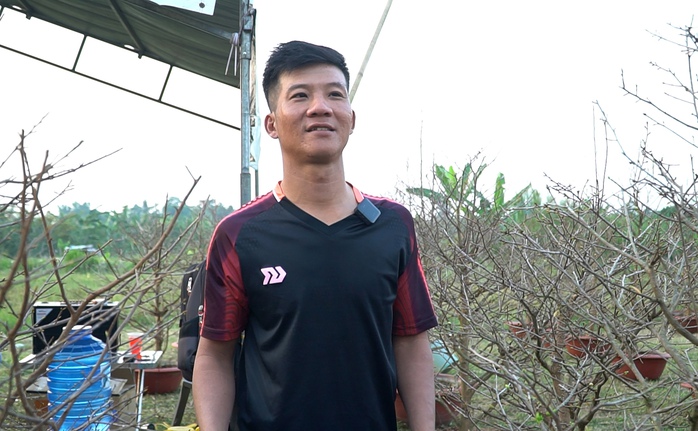 VIDEO: Nhộn nhịp chợ hoa kiểng Tết Ất Tỵ 2025- Ảnh 4. VIDEO: Nhộn nhịp chợ hoa kiểng Tết Ất Tỵ 2025- Ảnh 4.