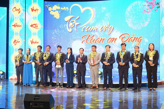 Thanh Hóa: Huy động nhiều nguồn lực chăm lo Tết cho đoàn viên - lao động- Ảnh 5. Thanh Hóa: Huy động nhiều nguồn lực chăm lo Tết cho đoàn viên - lao động- Ảnh 5.