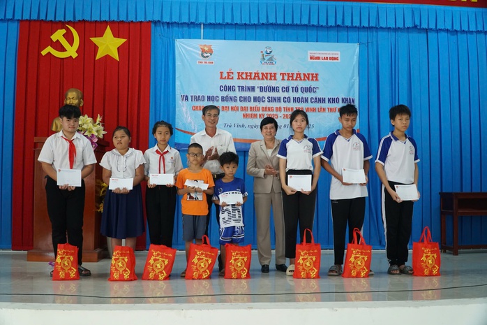 Khánh thành Khánh thành