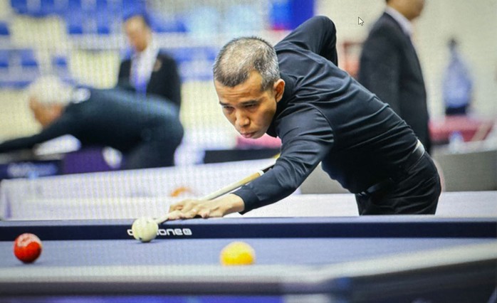 Cơ thủ Trần Quyết Chiến là cánh chim đầu đàn của billiards Việt Nam. Ảnh: UMB Cơ thủ Trần Quyết Chiến là cánh chim đầu đàn của billiards Việt Nam. Ảnh: UMB