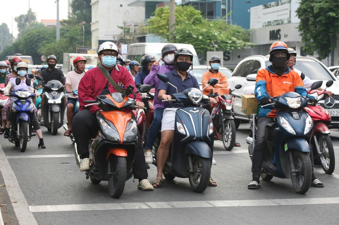 Thời tiết TP HCM hôm nay, 23-1: Duy trì trạng thái có mây, ngày nắng- Ảnh 1. Thời tiết TP HCM hôm nay, 23-1: Duy trì trạng thái có mây, ngày nắng- Ảnh 1.