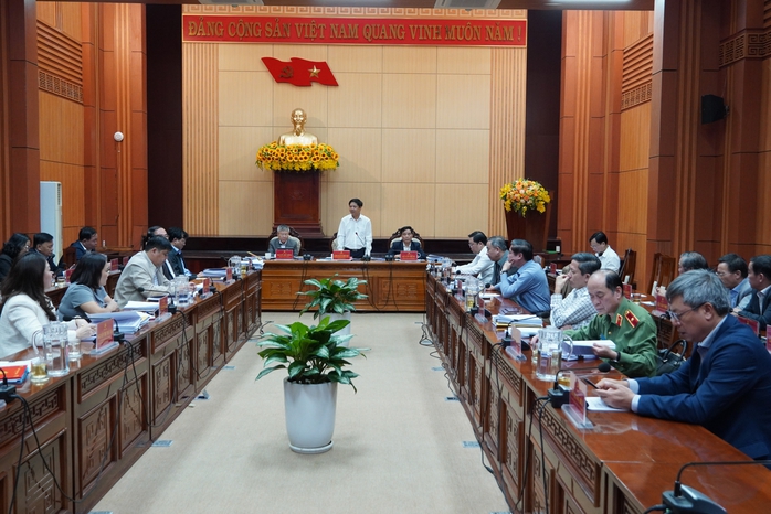 Quảng Nam thông qua đề án hợp nhất Ban Tuyên giáo và Dân vận Tỉnh ủy- Ảnh 1. Quảng Nam thông qua đề án hợp nhất Ban Tuyên giáo và Dân vận Tỉnh ủy- Ảnh 1.