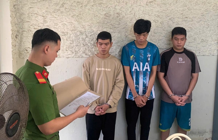 Công bố nhiều thông tin quan trọng liên quan vụ nam shipper bị đánh tử vong - Ảnh 1. Công bố nhiều thông tin quan trọng liên quan vụ nam shipper bị đánh tử vong - Ảnh 1.