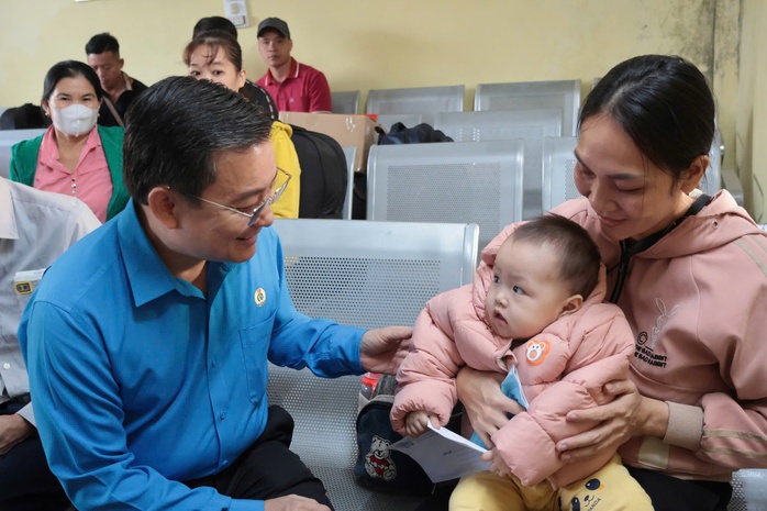 Xuân vui tươi, ấm áp- Ảnh 2. Xuân vui tươi, ấm áp- Ảnh 2.