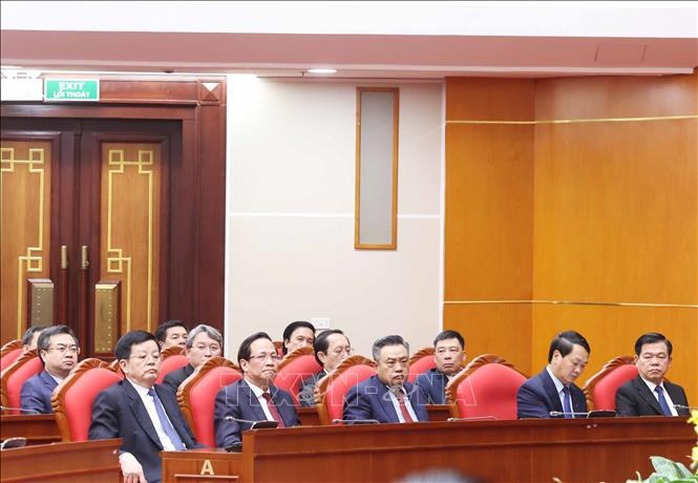 Hình ảnh bế mạc Hội nghị Trung ương- Ảnh 10. Hình ảnh bế mạc Hội nghị Trung ương- Ảnh 10.