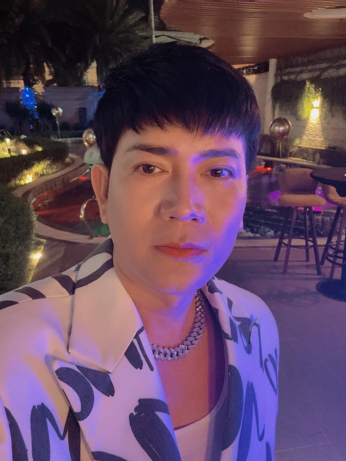 Showbiz Việt: Loạt sao tưng bừng đón Xuân Ất Tỵ- Ảnh 15. Showbiz Việt: Loạt sao tưng bừng đón Xuân Ất Tỵ- Ảnh 15.