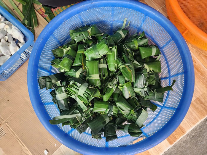 Trứ danh bánh lọc Mệ Xuân- Ảnh 5. Trứ danh bánh lọc Mệ Xuân- Ảnh 5.