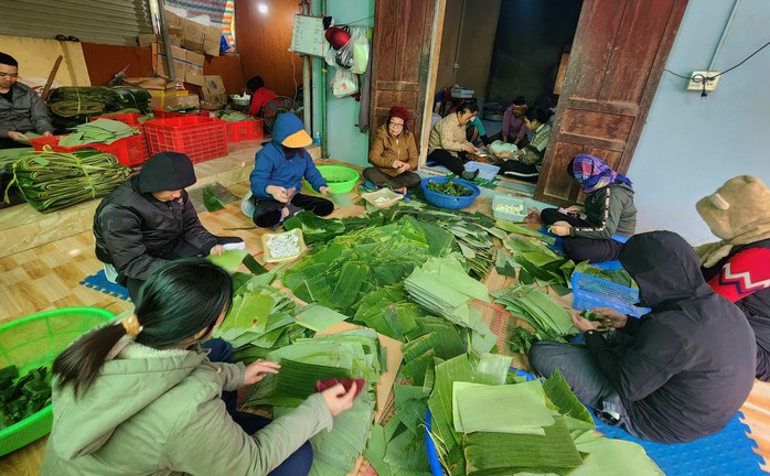 Trứ danh bánh lọc Mệ Xuân- Ảnh 2. Trứ danh bánh lọc Mệ Xuân- Ảnh 2.