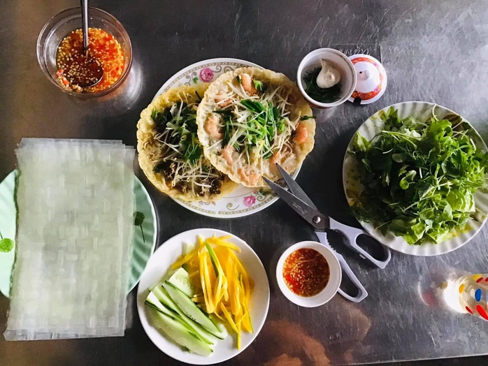 Hấp dẫn món bánh xèo bà Năm Mỹ Cang Hấp dẫn món bánh xèo bà Năm Mỹ Cang