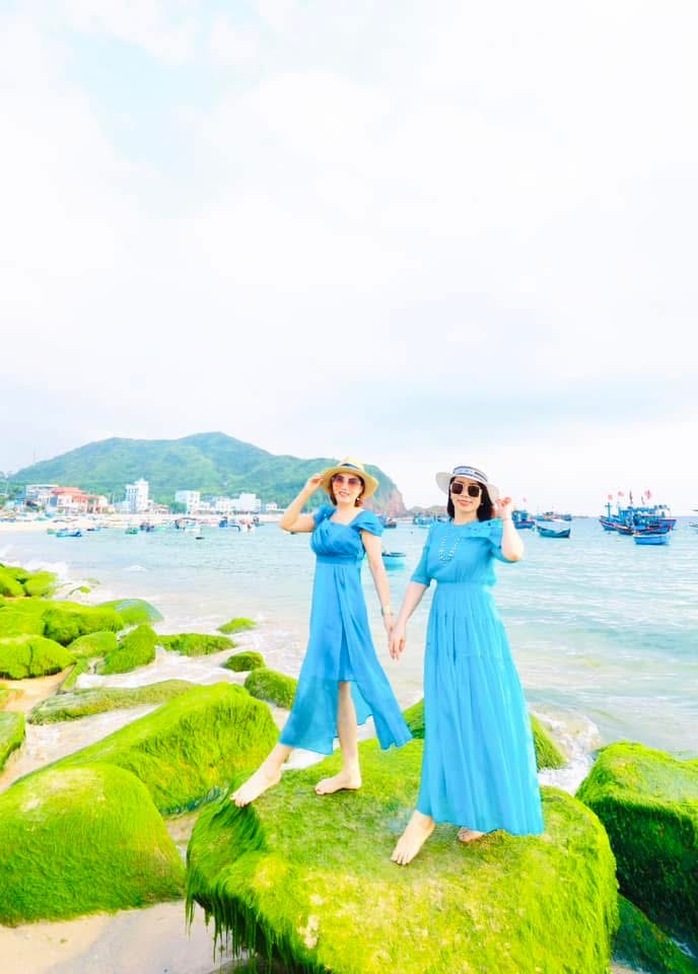 Đẹp ngỡ ngàng mùa rêu xanh ở biển Quy Nhơn- Ảnh 4. Đẹp ngỡ ngàng mùa rêu xanh ở biển Quy Nhơn- Ảnh 4.