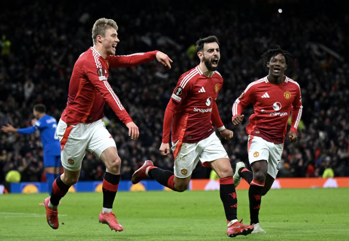 Đánh bại Rangers phút bù giờ, Man United bùng nổ Europa League- Ảnh 4. Đánh bại Rangers phút bù giờ, Man United bùng nổ Europa League- Ảnh 4.