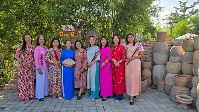 VIDEO: Rộn ràng không khí Tết - Ảnh 4. VIDEO: Rộn ràng không khí Tết - Ảnh 4.