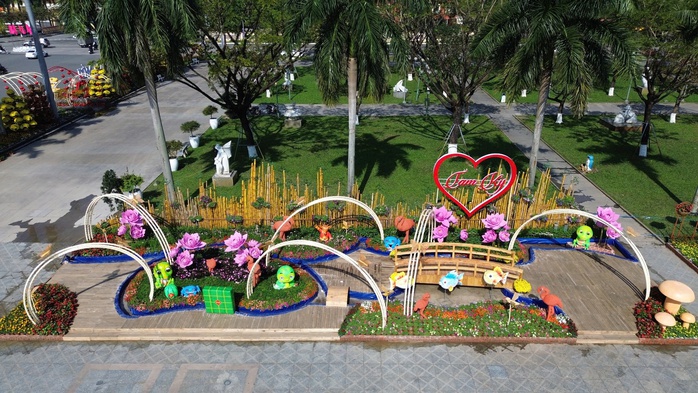 Linh vật rắn vàng Quảng Nam nhận "mưa" lời khen- Ảnh 17. Linh vật rắn vàng Quảng Nam nhận "mưa" lời khen- Ảnh 17.
