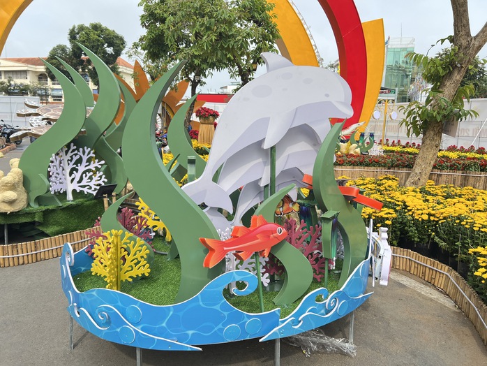Lý do đường hoa nghệ thuật Cần Thơ tái hiện sau 4 năm "vắng bóng"- Ảnh 16. Lý do đường hoa nghệ thuật Cần Thơ tái hiện sau 4 năm "vắng bóng"- Ảnh 16.