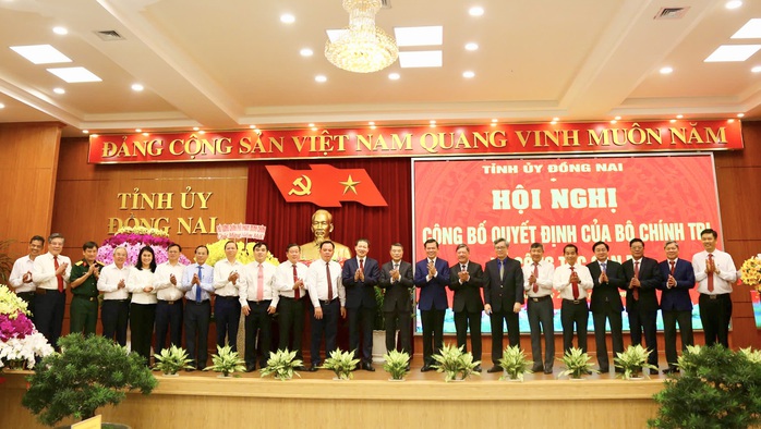 Ông Vũ Hồng Văn làm Bí thư Tỉnh ủy Đồng Nai- Ảnh 5. Ông Vũ Hồng Văn làm Bí thư Tỉnh ủy Đồng Nai- Ảnh 5.