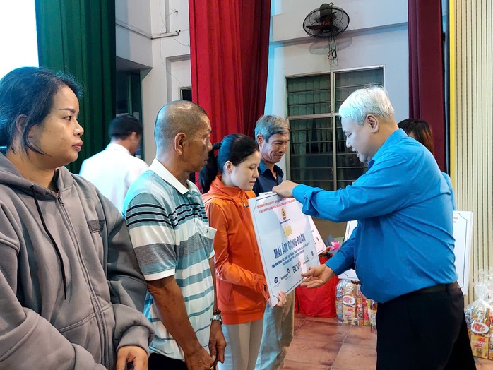 Tết ở nhà mới- Ảnh 3. Tết ở nhà mới- Ảnh 3.