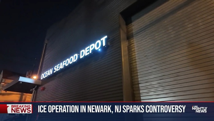 Cuộc đột kích ở TP Newark hôm 23-1 xảy ra tại Ocean Seafood Depot. Ảnh: NBC News Cuộc đột kích ở TP Newark hôm 23-1 xảy ra tại Ocean Seafood Depot. Ảnh: NBC News