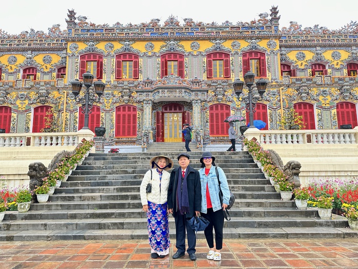 Cuộc thi viết “TẾT THỜI SỐ”:
Miên man ngày cuối năm - Ảnh 1. Cuộc thi viết “TẾT THỜI SỐ”:
Miên man ngày cuối năm - Ảnh 1.