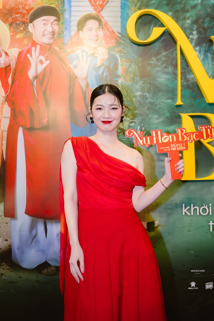 Trấn Thành, Trường Giang, Phương Mỹ Chi… chúc mừng Thiên Ân, Thu Trang- Ảnh 6. Trấn Thành, Trường Giang, Phương Mỹ Chi… chúc mừng Thiên Ân, Thu Trang- Ảnh 6.