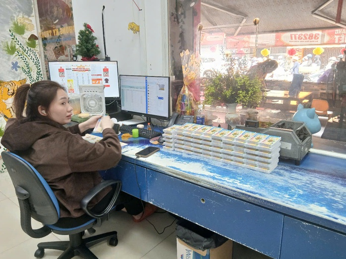 Thị trường xổ số đang nóng lên từng ngày - Ảnh 2. Thị trường xổ số đang nóng lên từng ngày - Ảnh 2.