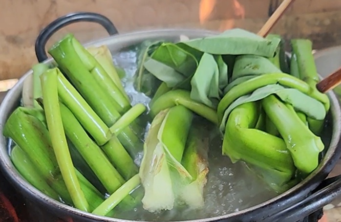Độc lạ món canh môn da trâu của người Thái xứ Thanh- Ảnh 3. Độc lạ món canh môn da trâu của người Thái xứ Thanh- Ảnh 3.