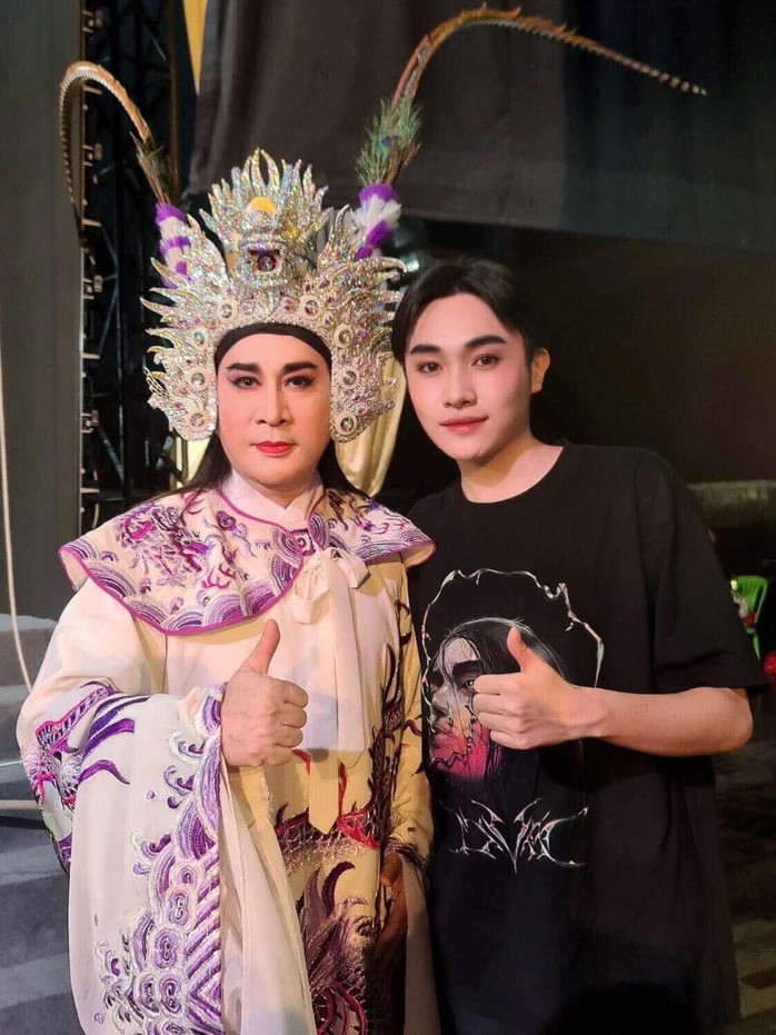 Nghệ sĩ tuổi Tỵ đón xuân Ất Tỵ- Ảnh 10. Nghệ sĩ tuổi Tỵ đón xuân Ất Tỵ- Ảnh 10.