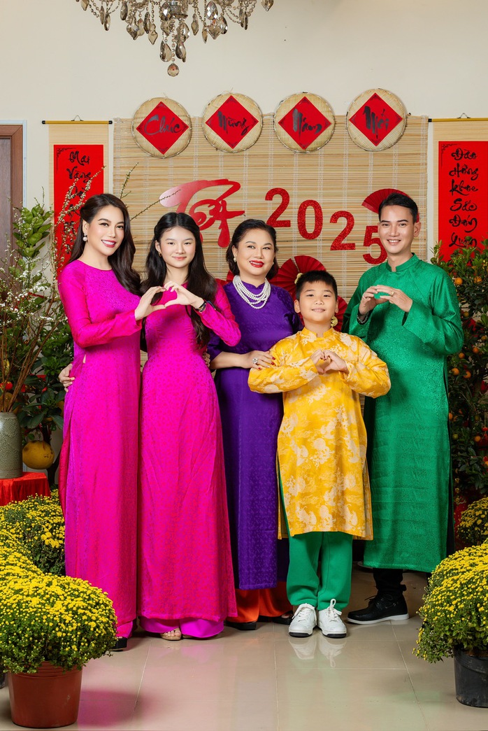 Nhan sắc nhà Trương Ngọc Ánh- Ảnh 1. Nhan sắc nhà Trương Ngọc Ánh- Ảnh 1.