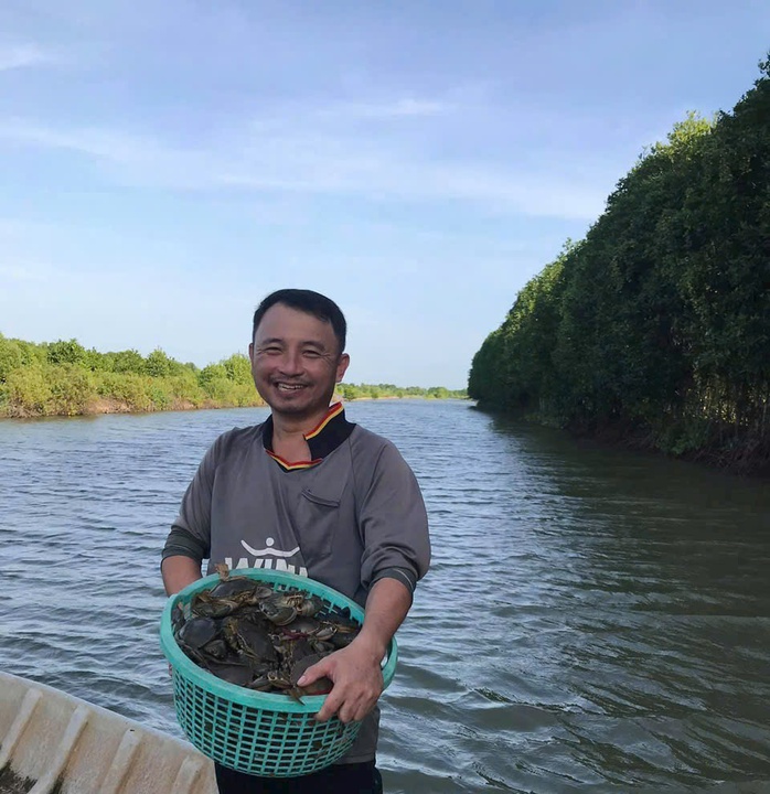 Cua biển ngon nhất ở Cà Mau đang có giá lên đến hơn 1,1 triệu đồng/kg- Ảnh 1. Cua biển ngon nhất ở Cà Mau đang có giá lên đến hơn 1,1 triệu đồng/kg- Ảnh 1.