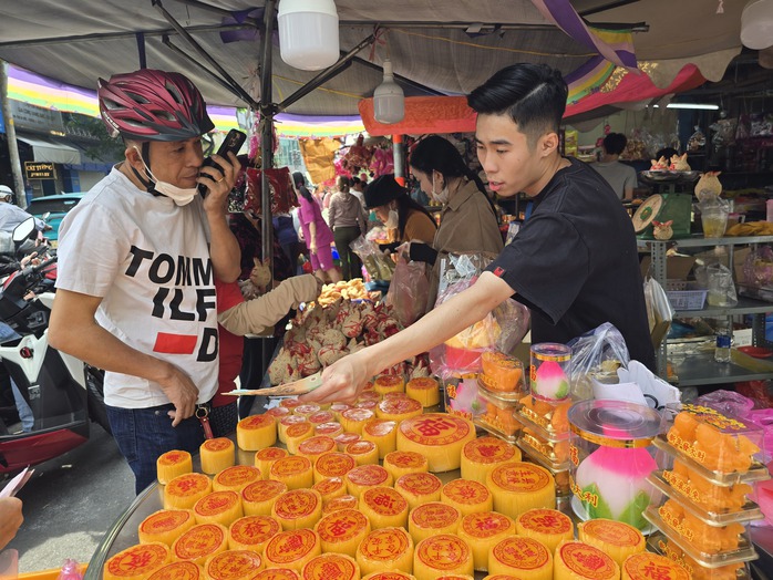 Nghề làm bánh tổ của người Hoa, mỗi năm chỉ sáng đèn một lần- Ảnh 13. Nghề làm bánh tổ của người Hoa, mỗi năm chỉ sáng đèn một lần- Ảnh 13.