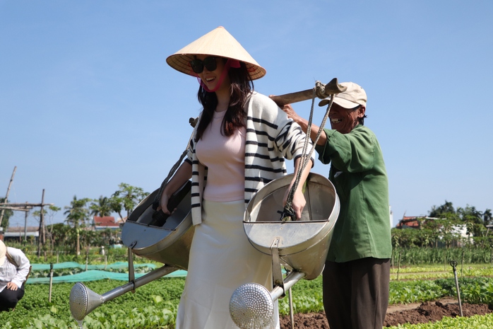 “Làng du lịch tốt nhất” thế giới có gì khiến du khách mê mẩn?- Ảnh 8. “Làng du lịch tốt nhất” thế giới có gì khiến du khách mê mẩn?- Ảnh 8.