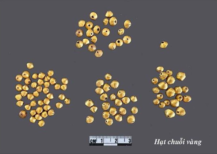 Ly kỳ bảo vật quốc gia: Bí ẩn bộ trang sức vàng trong mộ táng- Ảnh 3. Ly kỳ bảo vật quốc gia: Bí ẩn bộ trang sức vàng trong mộ táng- Ảnh 3.