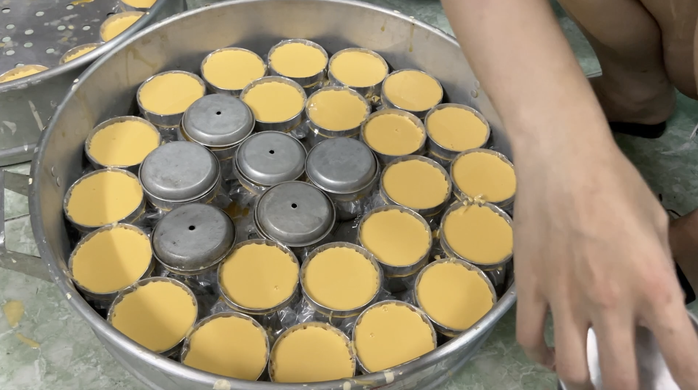 Nghề làm bánh tổ của người Hoa, mỗi năm chỉ sáng đèn một lần- Ảnh 2. Nghề làm bánh tổ của người Hoa, mỗi năm chỉ sáng đèn một lần- Ảnh 2.